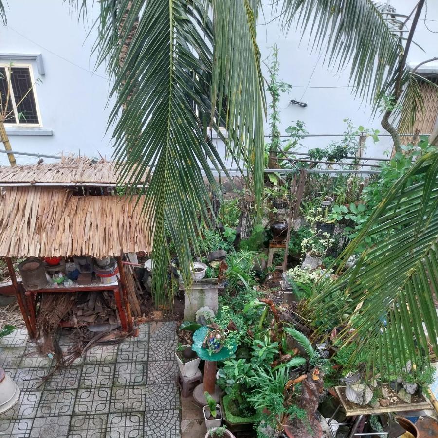 Bentrestay Giong Tu Dien Luaran gambar